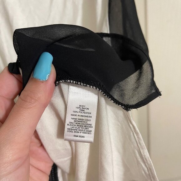 Express Womens NWT White black Sheer Panel Sleeveless Tank Top Blouse XS - Picture 5 of 6